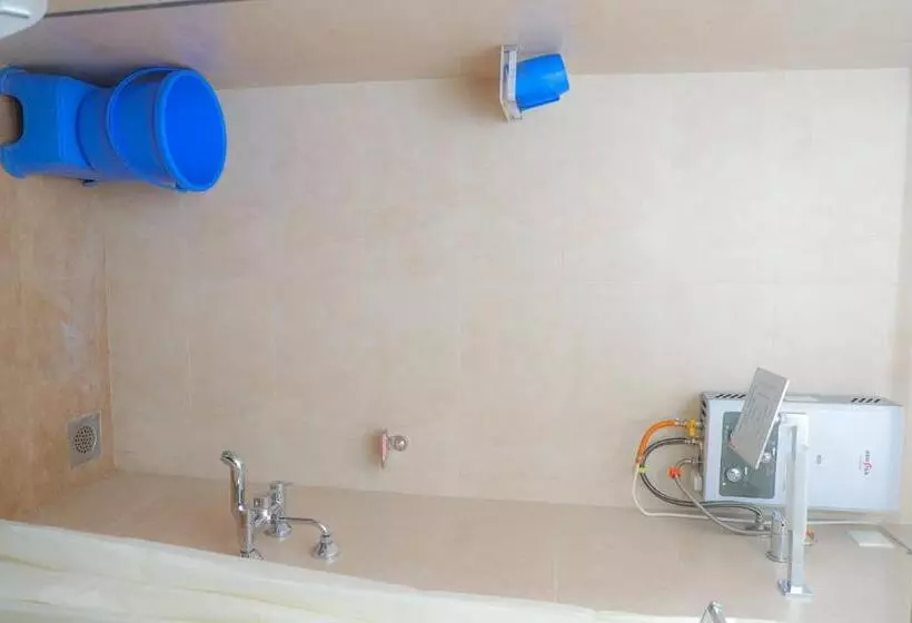 Hotelli Orchid Villa