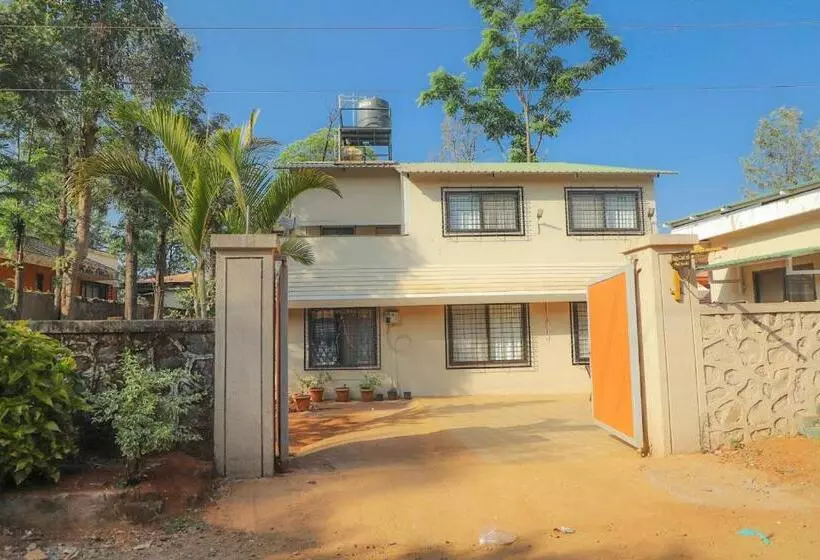 Hotelli Orchid Villa