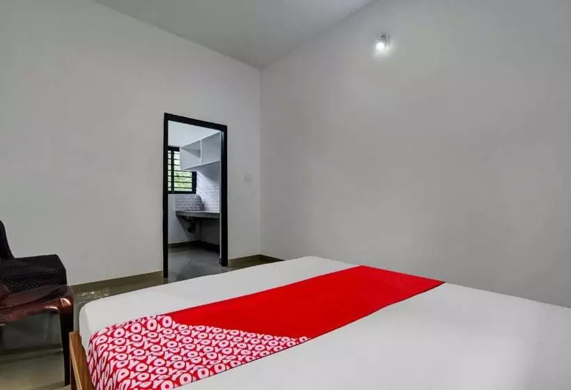 ホテル Oyo Flagship Golden Residency Manjeri