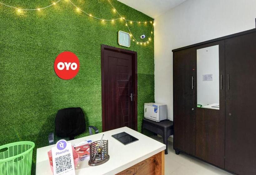 Hotel Oyo Flagship Golden Residency Manjeri
