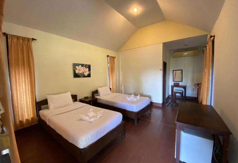 בית מלון כפרי Pai Do See Resort ปายดูซี