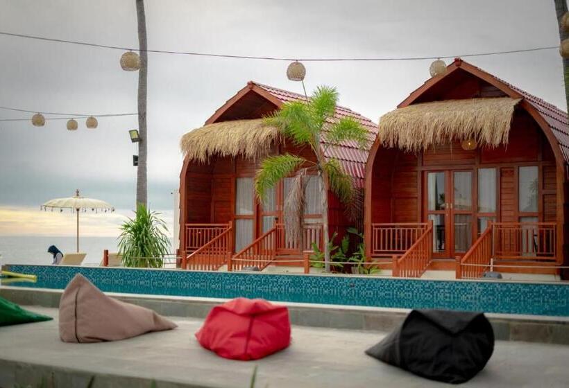 فندق Shava Beach Resort