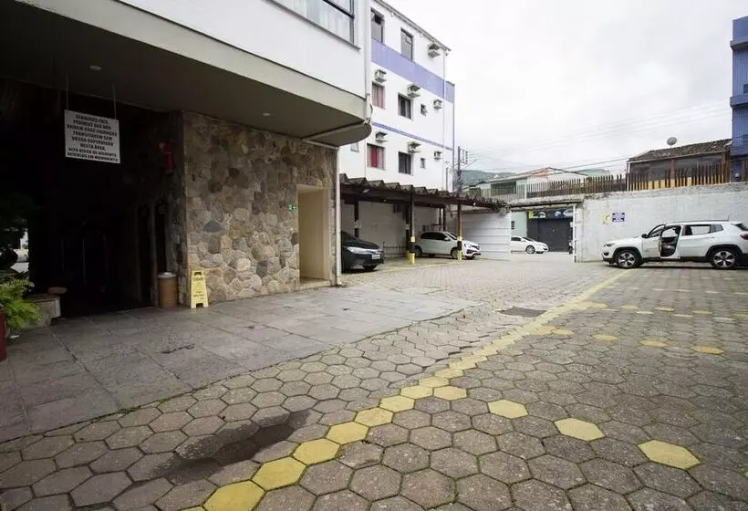 ホテル São Charbel