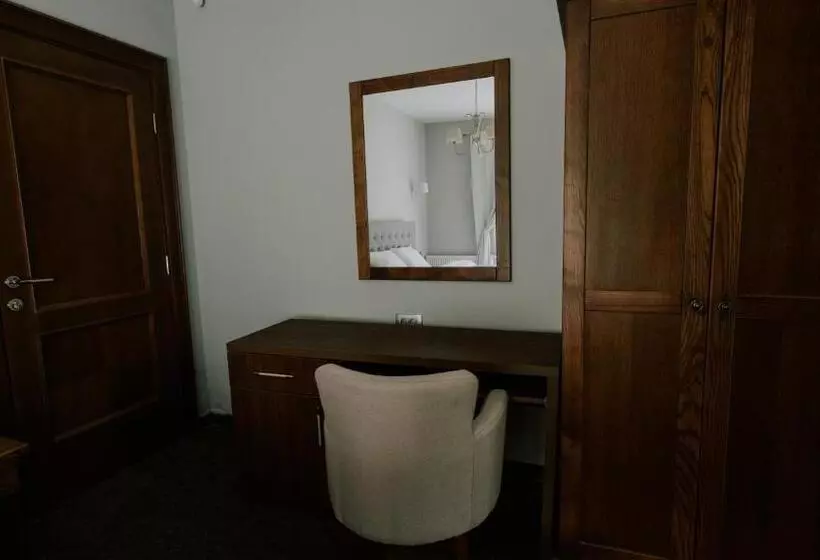 Keystone Residences