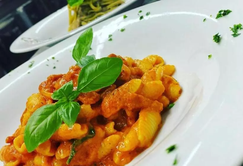 پانسیون Chiarelli House