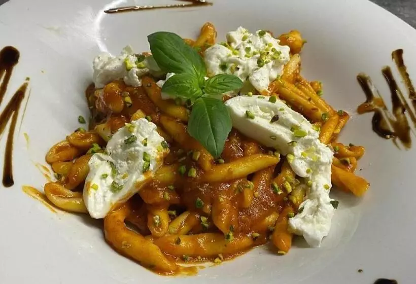 پانسیون Chiarelli House