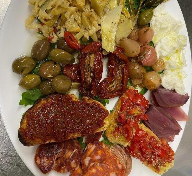 پانسیون Chiarelli House