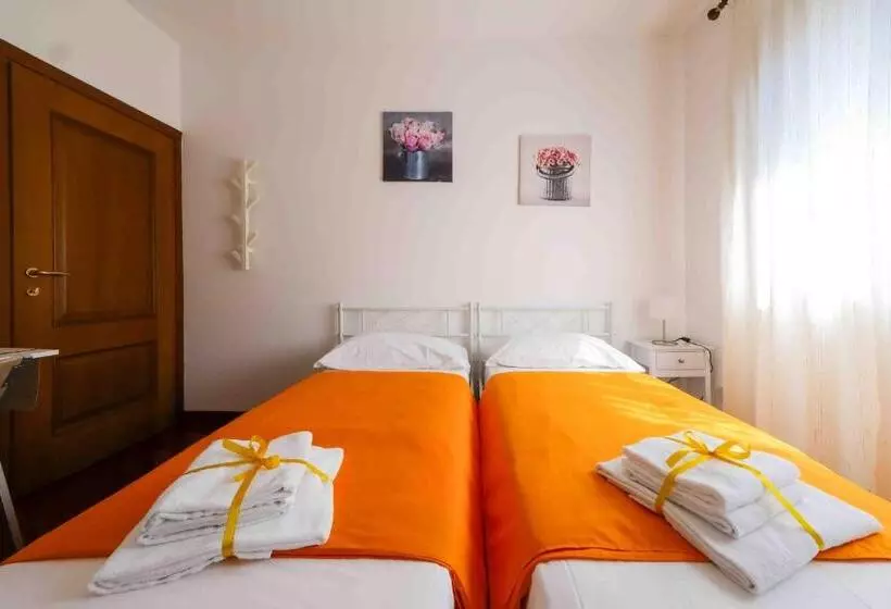 پانسیون Chiarelli House