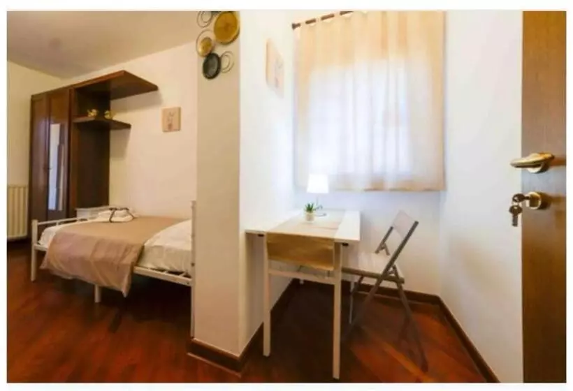 پانسیون Chiarelli House