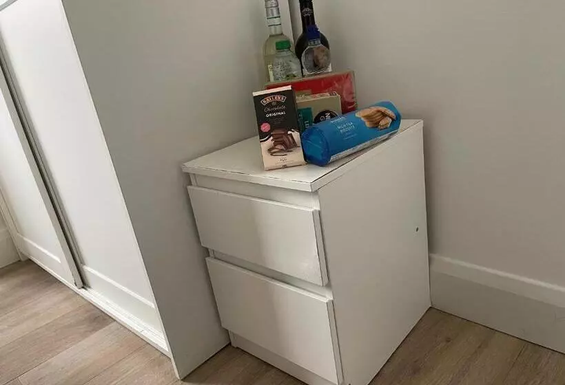 ペンション Leitrim Property Cork