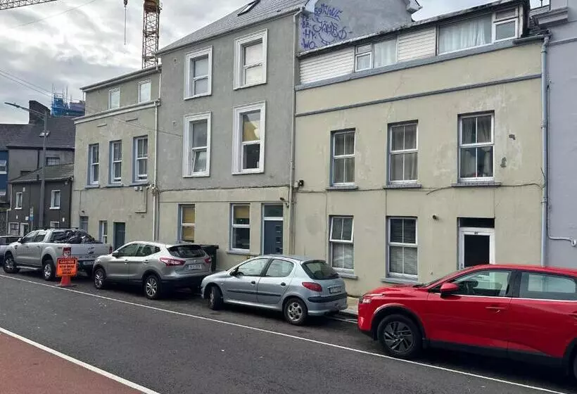 ペンション Leitrim Property Cork