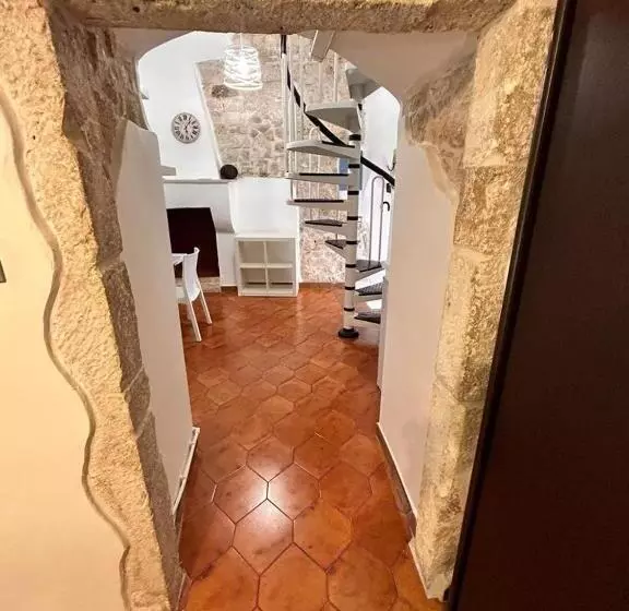 Majatalo Geometric Blue