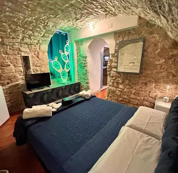 Majatalo Geometric Blue