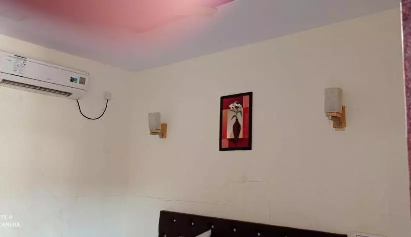 ペンション Madhuban