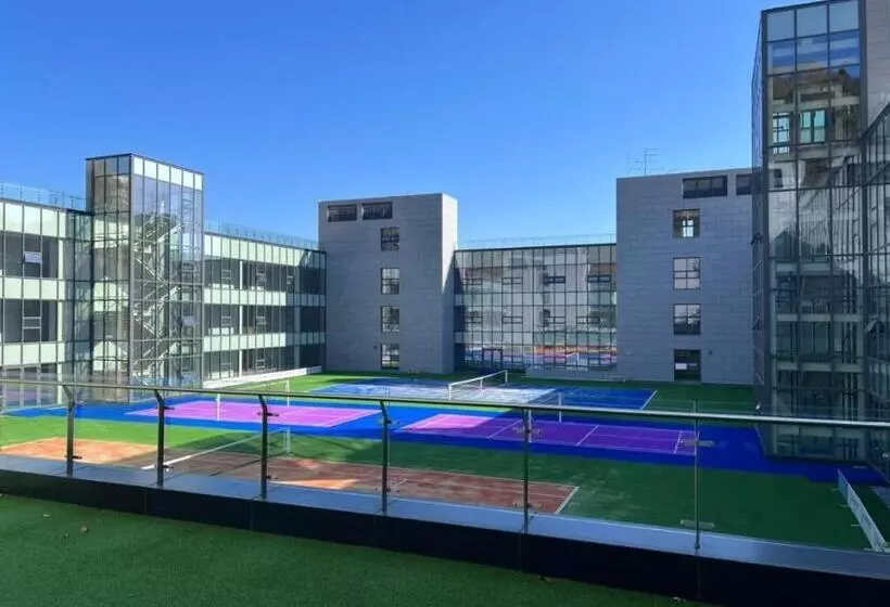 リゾートホテル The Community A By City College