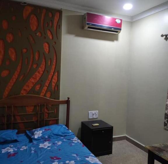 تختخواب و صبحانه India Mirage