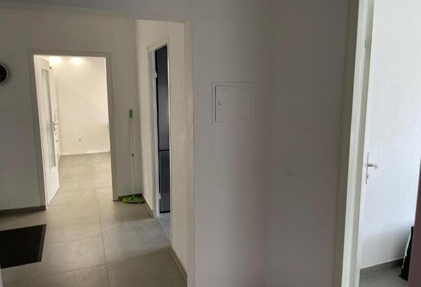 تختخواب و صبحانه Ismail Wohnung 2 Zi. Kranichstein