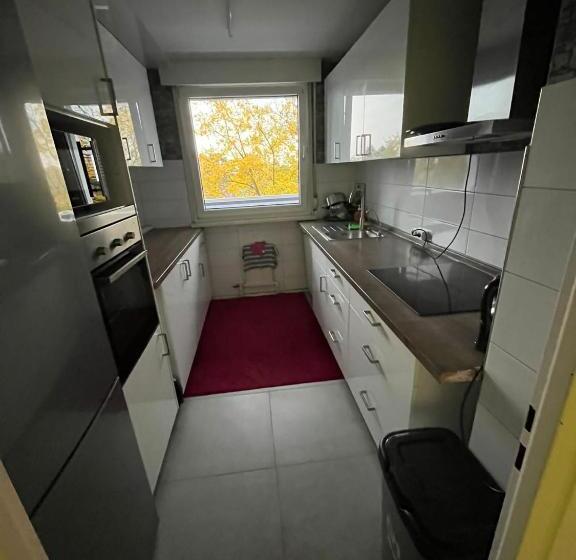 تختخواب و صبحانه Ismail Wohnung 2 Zi. Kranichstein