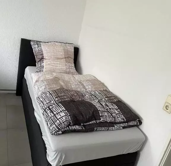 Aamiaismajoitus (B&B) Ismail Wohnung 2 Zi. Kranichstein