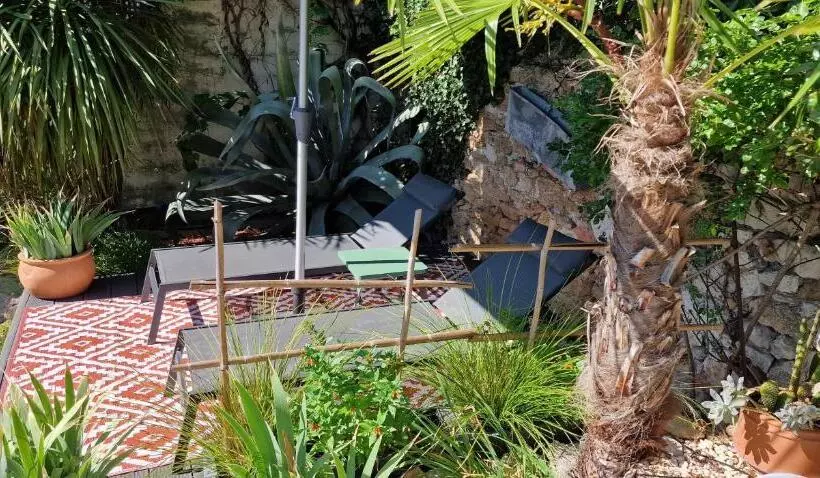 ベッドアンドブレックファースト La Vigneronne De Gigean