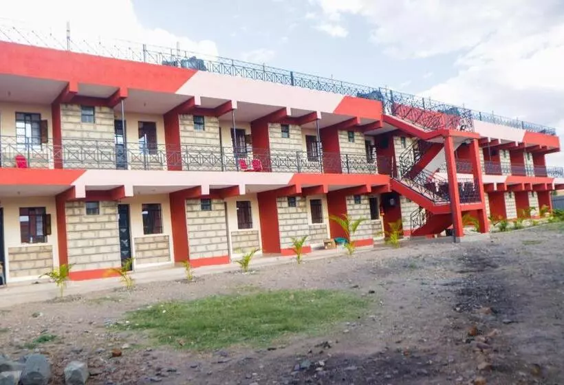 Four Wheels Gardens Hotel & Accommodation
