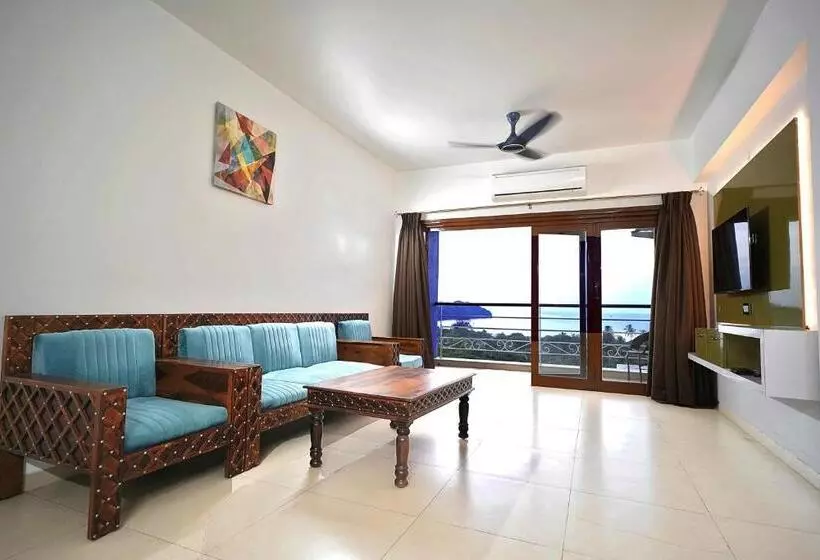 ホテル Alekhya Suites   Panaji