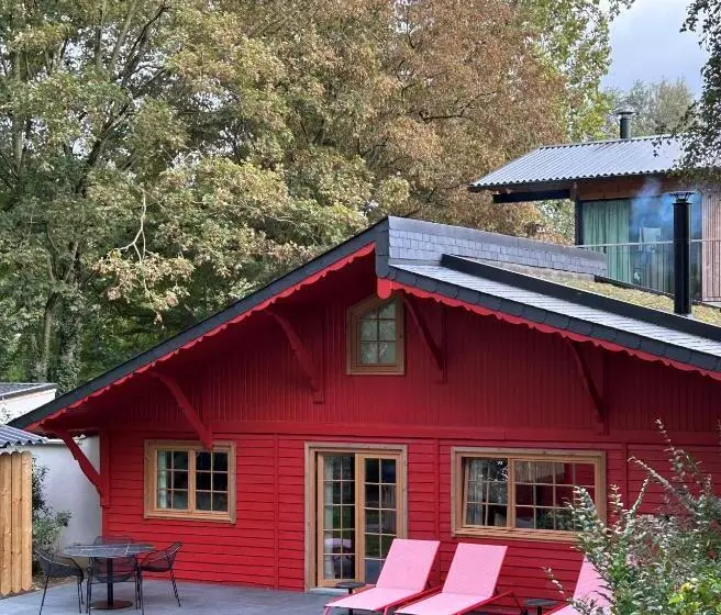 Hotelli Cabanes Avec Jacuzzi Les Pieds Dans La Vignes