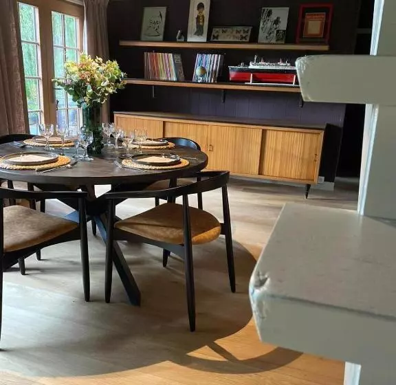 Hotelli Cabanes Avec Jacuzzi Les Pieds Dans La Vignes