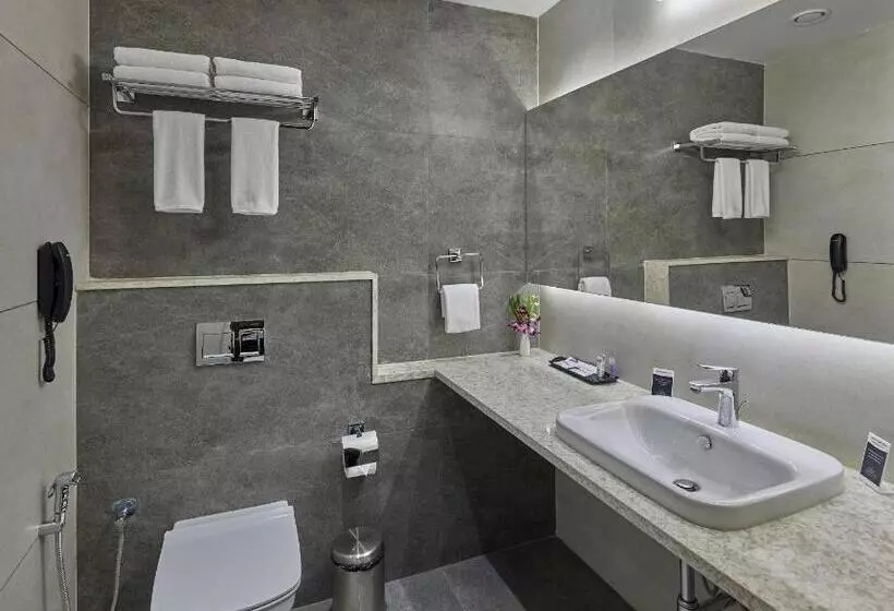 Hotelli Grand Continent Hosur A Sarovar Portico Affiliate