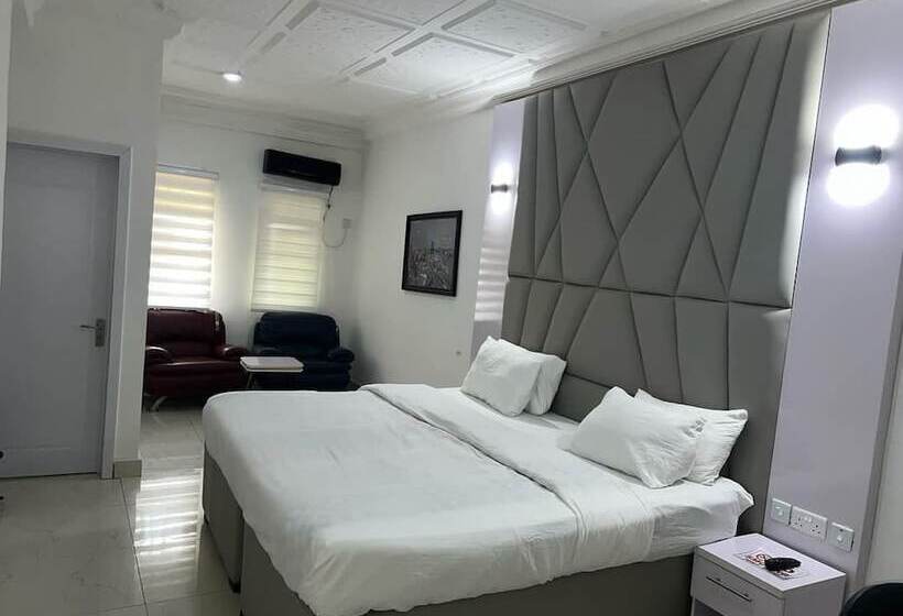 هتل Mansion Signature Homes