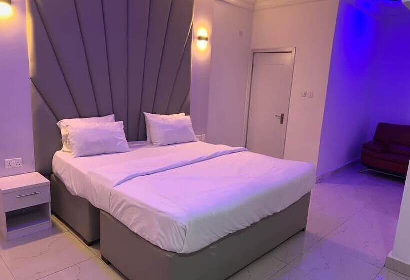 هتل Mansion Signature Homes