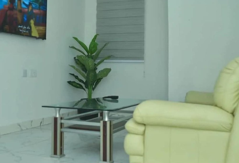 هتل Mansion Signature Homes