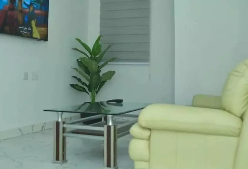 هتل Mansion Signature Homes