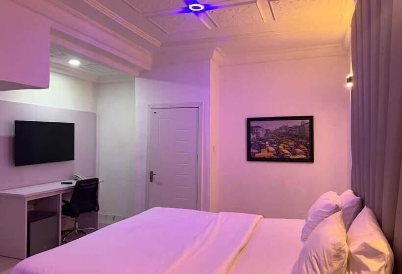 هتل Mansion Signature Homes