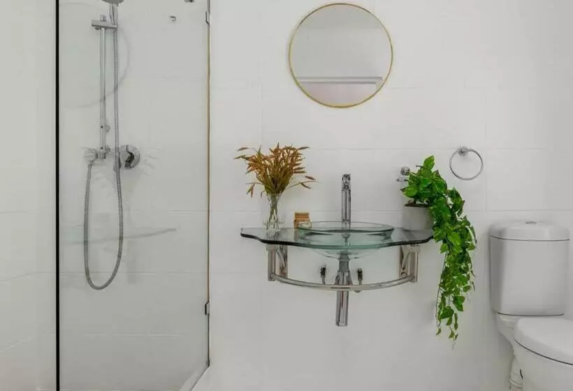 Hotelli Neighbourgood Ravenscraig