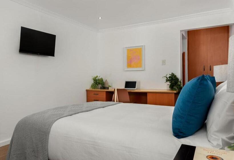 ホテル Neighbourgood Ravenscraig