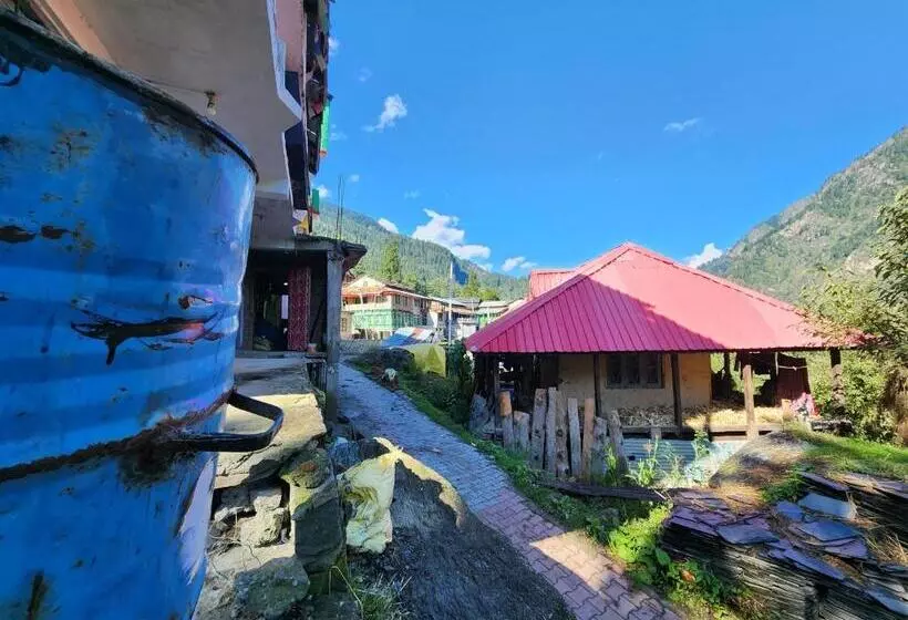 Hotelli Om Shanti , Tulga
