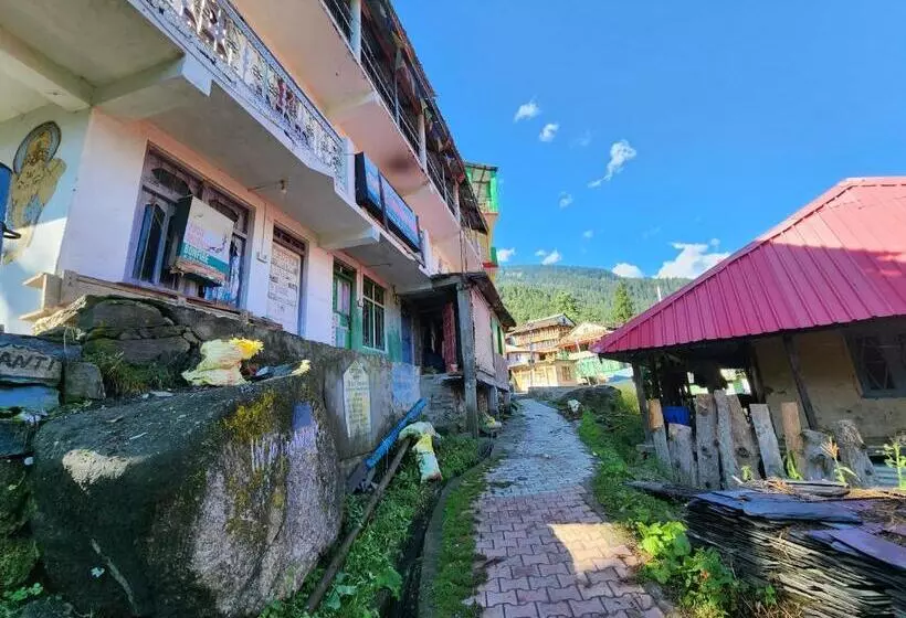 Hotelli Om Shanti , Tulga