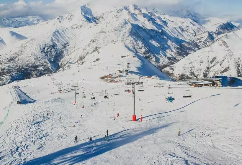 هتل Résidence Neige Et Soleil By Leavetown Vacations