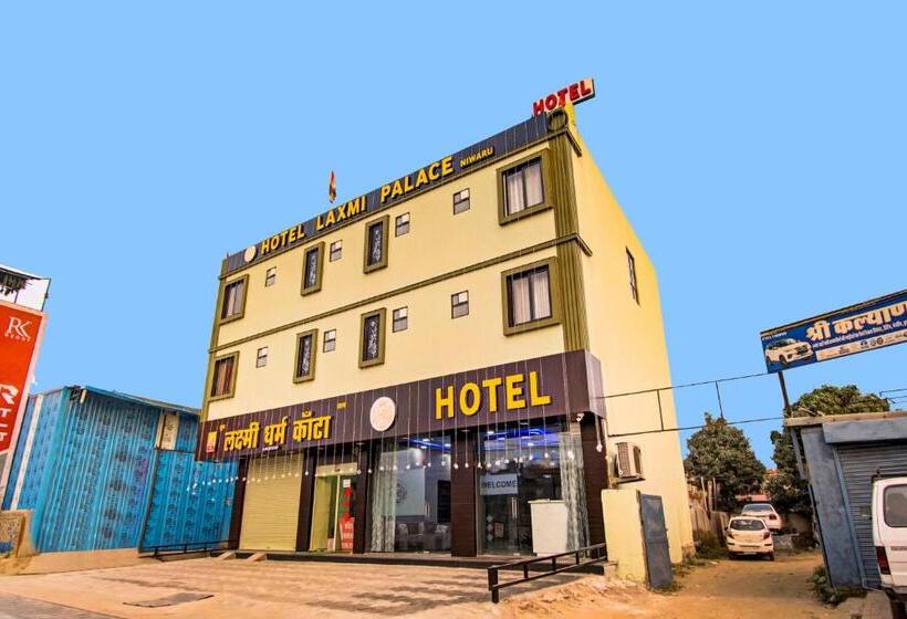 Oyo Hotel Laxmi Palace