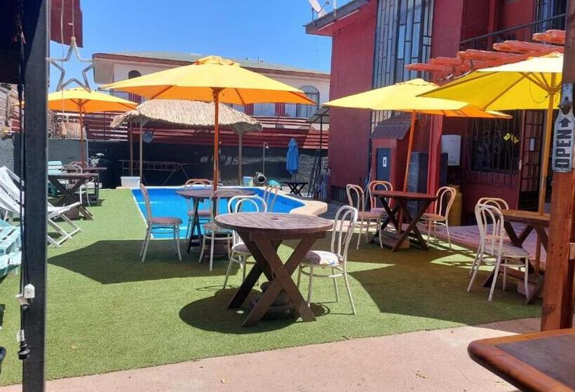 پانسیون Coco Cris Hostal