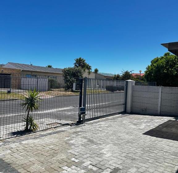 膳宿费 Fradel Lagoon Holiday Unit