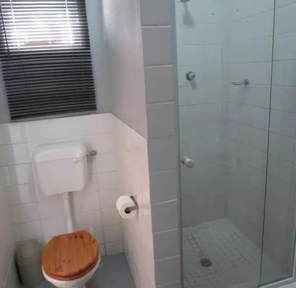 Majatalo Rus  N Bietjie Guesthouse/self Catering