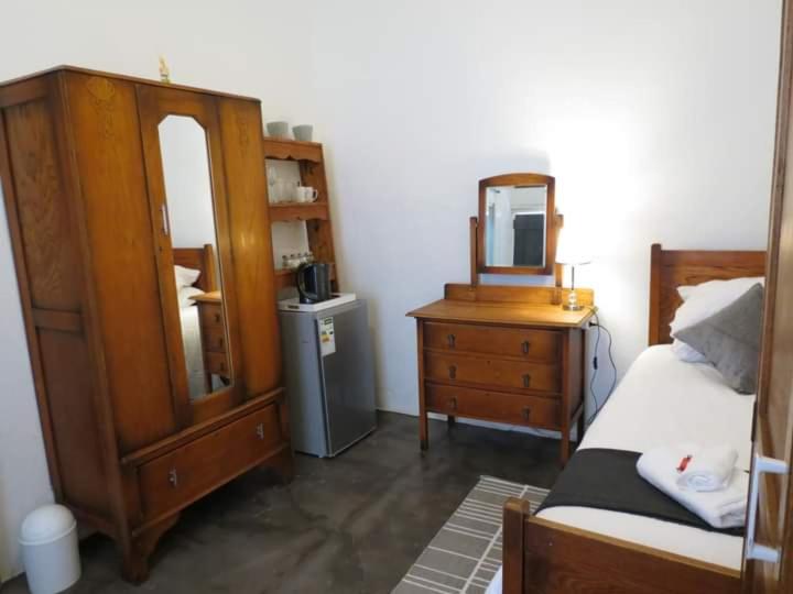 بنسيون Rus  N Bietjie Guesthouse/self Catering