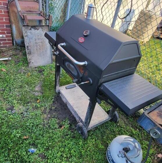 پانسیون ~the Firefly Guesthouse~