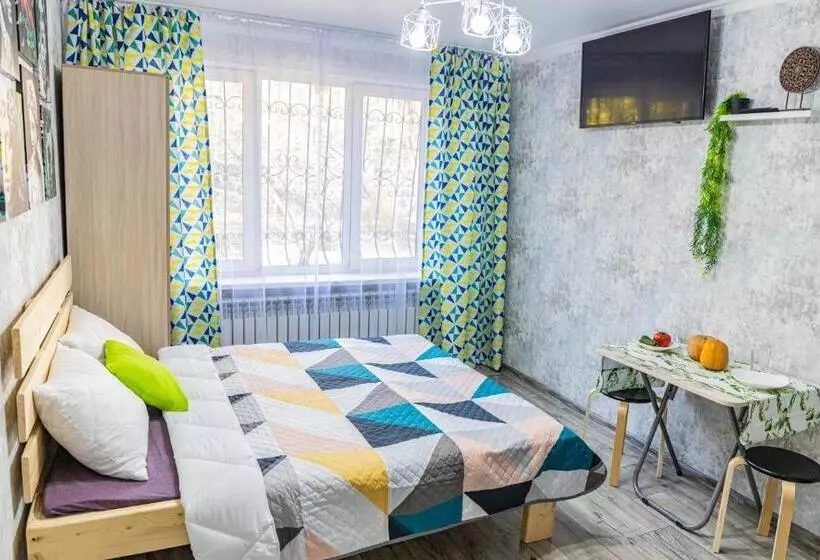 Yourhouse на си синхая 22 близко к меге