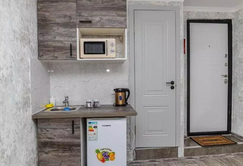 Yourhouse на си синхая 22 близко к меге