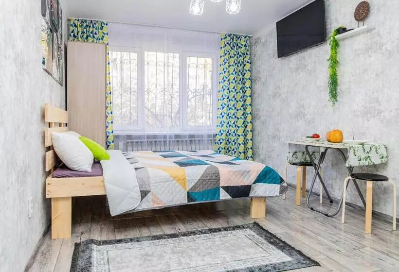 Yourhouse на си синхая 22 близко к меге
