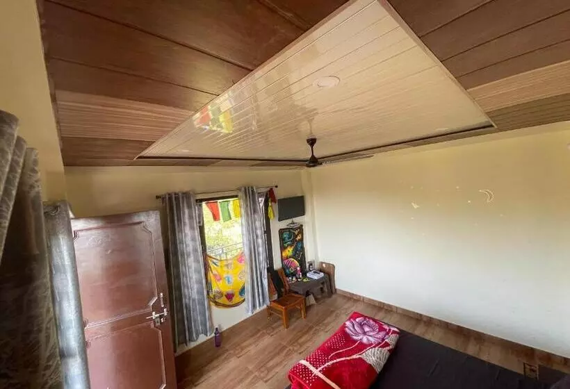 ユースホステル Biralive Cafe & Homes