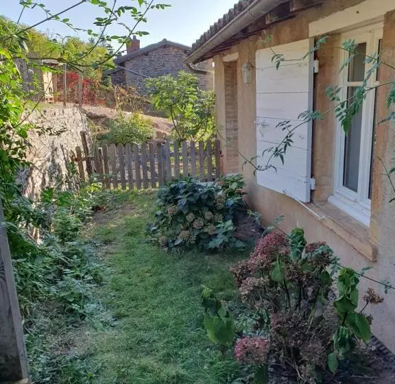 ベッドアンドブレックファースト Chez Danièle Et Jean Pierre